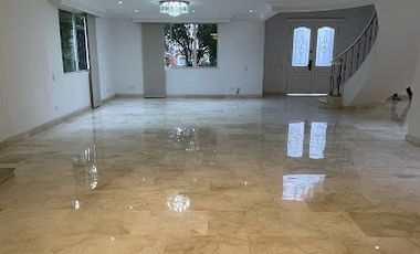 ARRIENDO de CASAS en MedellÃ­n