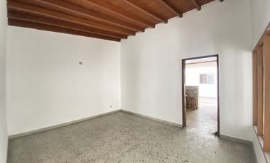 ARRIENDO de CASA COMERCIAL en MedellÃ­n