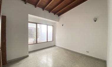 ARRIENDO de CASA COMERCIAL en MedellÃ­n
