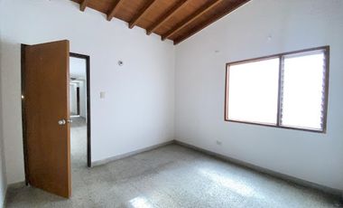 ARRIENDO de CASA COMERCIAL en MedellÃ­n