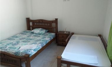 Venta de apartamento y local comercial sector del aeropuerto