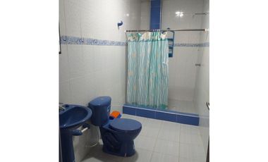 Venta de apartamento y local comercial sector del aeropuerto