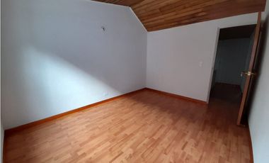 ACSI 137. Casa en venta en Bogotá