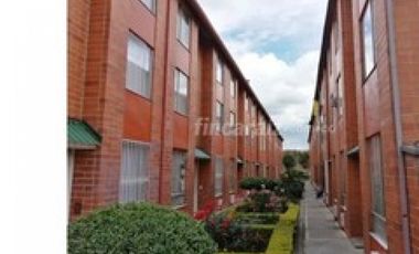 ACSI 231. Casa en Venta Mosquera, Trebol Mz 7