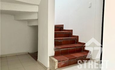 CASA AL NORTE POR PALMERA PLAZA