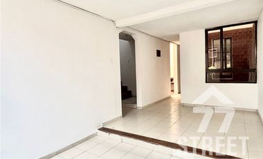 CASA AL NORTE POR PALMERA PLAZA