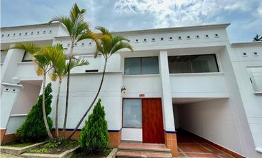 Casa para Arriendo en El Poblado San Lucas