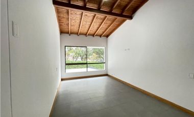 Casa para Arriendo en El Poblado San Lucas