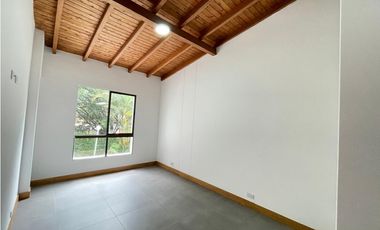 Casa para Arriendo en El Poblado San Lucas