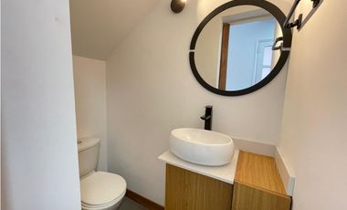 Casa para Arriendo en El Poblado San Lucas