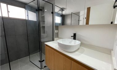 Casa para Arriendo en El Poblado San Lucas