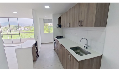 APARTAMENTO ITAGUI SECTOR COLINAS DEL SUR CON VISTA A VERDE