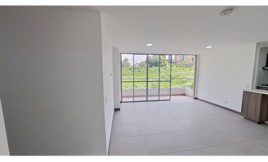 APARTAMENTO ITAGUI SECTOR COLINAS DEL SUR CON VISTA A VERDE