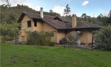 Vendo Hermosa Casa En la Vereda El Hato Vía la Calera