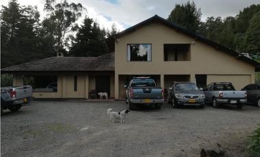 Vendo Hermosa Casa En la Vereda El Hato Vía la Calera