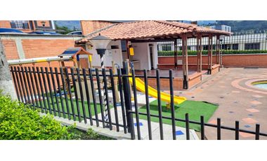 VENDO CASA EN DOSQUEBRADAS SECTOR POSTOBON