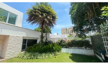 VENTA DE CASA EN BUEN SECTOR DE LA CIUDAD