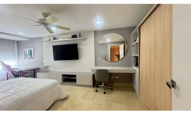 VENTA DE CASA EN BUEN SECTOR DE LA CIUDAD