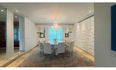 VENTA DE CASA EN BUEN SECTOR DE LA CIUDAD