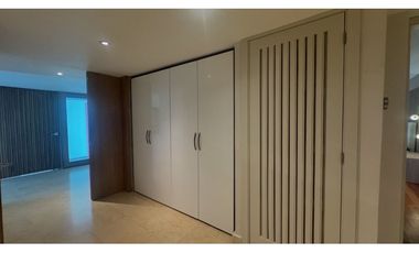 VENTA DE CASA EN BUEN SECTOR DE LA CIUDAD