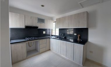 VENTA DE APARTAMENTO DE DOS PISOS EN PASATIEMPO MONTERA