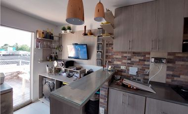 VENTA DE CASA DE DOS NIVELES + APARTAMENTO EN MARGEN IZQUIERDA