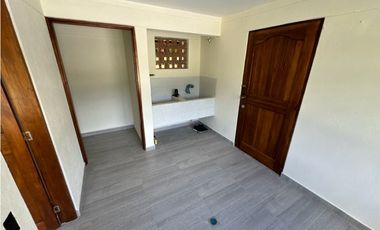 SE VENDE FINCA INDEPENDIENTE EN LA CEJA SECTOR EL YARUMO REMODELADA