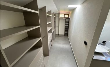 SE VENDE FINCA INDEPENDIENTE EN LA CEJA SECTOR EL YARUMO REMODELADA
