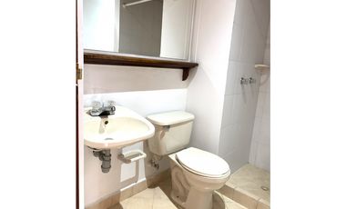 Apartamento en venta en Loma del Indio con excelente ubicación
