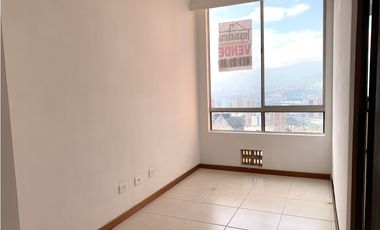 Apartamento en venta en Loma del Indio con excelente ubicación