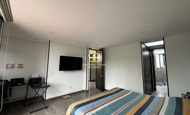 Se vende espectacular casa en cota