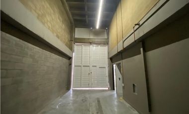 Bodega en venta en Sabaneta