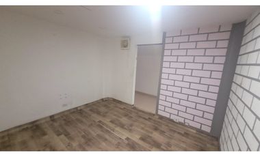 Edificio de cuatro pisos para la venta en el centro de Pereira!!!