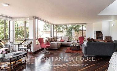 Magnifica casa 300 mts construida lote 2790 mts4 hab en Chía