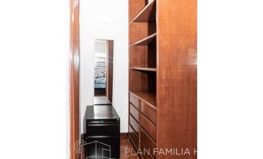 Magnifica casa 300 mts construida lote 2790 mts4 hab en Chía