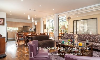 Maravillosa casa dos niveles en excelente ubicación en Cajicá