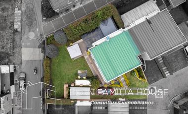Maravillosa casa dos niveles en excelente ubicación en Cajicá