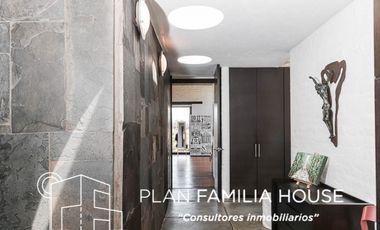 Grandiosa casa Campestre con vista a la sabana de Chía en venta.