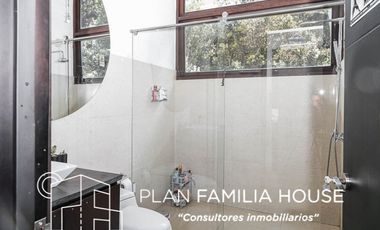 Grandiosa casa Campestre con vista a la sabana de Chía en venta.