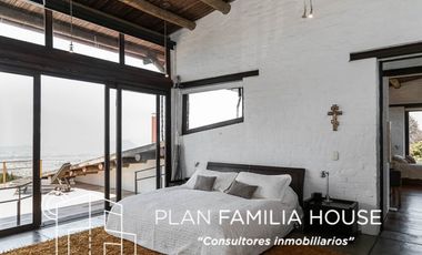 Grandiosa casa Campestre con vista a la sabana de Chía en venta.