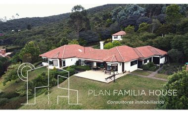 Magnifica  casa de un piso, espectacular vista en Condominio