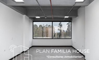 Grandiosa oficina doble en 3 piso en Cajicá, 2 parqueaderos