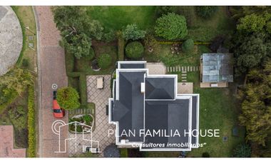 Magnifica Casa en Sopo dos niveles 4 habitaciones