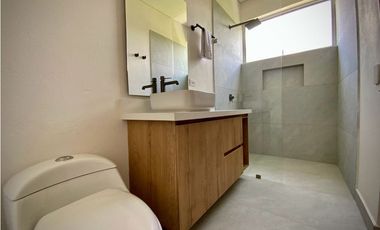 Venta Casa Diseño Sofisticado Semiparcelacion Sector Aeropuerto