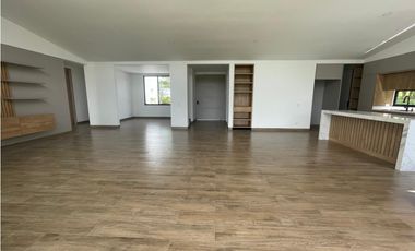 Casa campestre para la venta en el sector de la casona, Pereira !!!