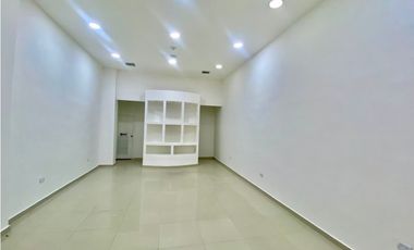 SE VENDE O ARRIENDA LOCAL COMERCIAL EN EL CENTRO COMERCIAL ARRECIFE