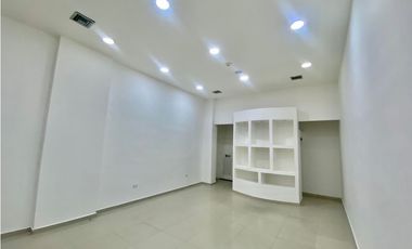 SE VENDE O ARRIENDA LOCAL COMERCIAL EN EL CENTRO COMERCIAL ARRECIFE