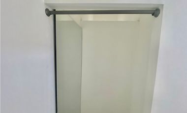 SE VENDE O ARRIENDA LOCAL COMERCIAL EN EL CENTRO COMERCIAL ARRECIFE