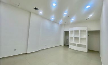 SE VENDE O ARRIENDA LOCAL COMERCIAL EN EL CENTRO COMERCIAL ARRECIFE