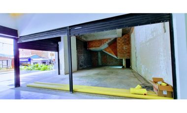 Local comercial en arriendo envigado